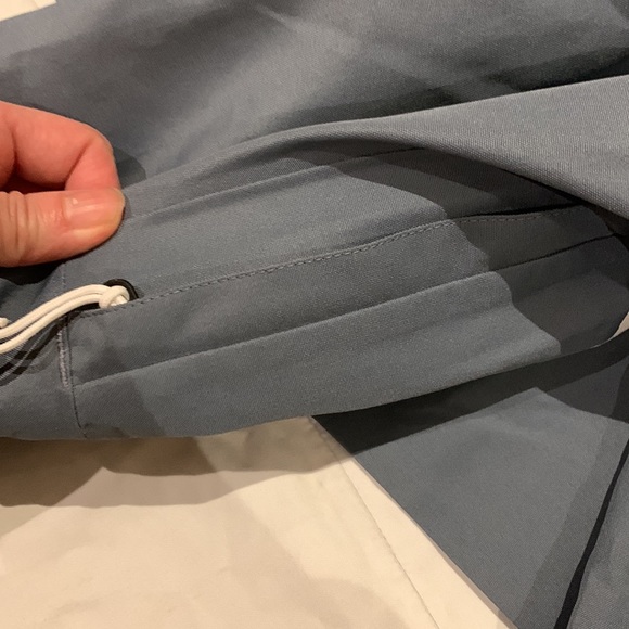 Burton Gortex snow jacket for sale - Picture 9 of 12